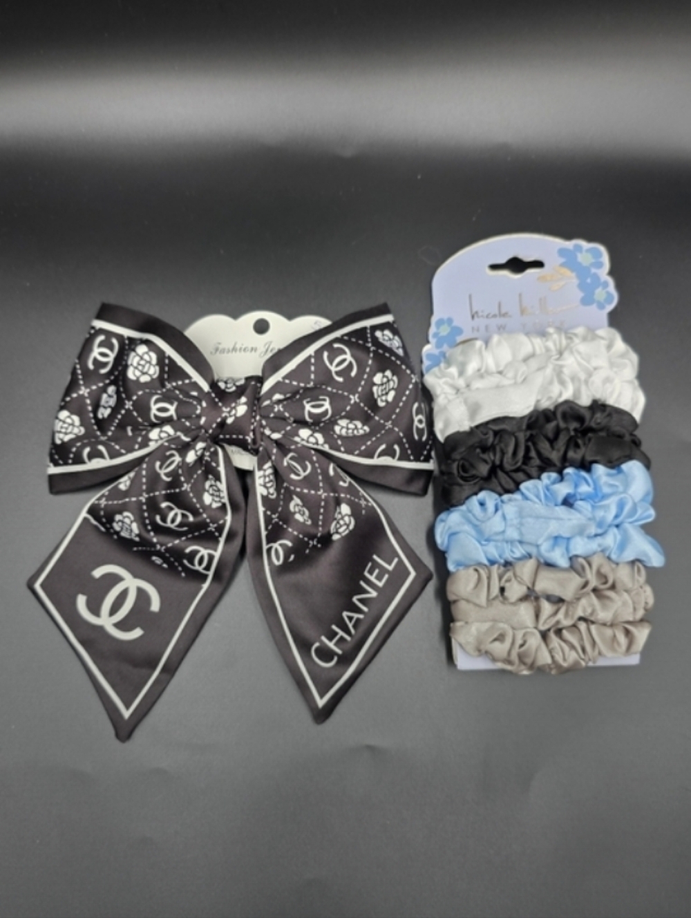 Fashion CHANEL Logo Hair Bow&  Assorted Scrunchie Set 🩵🖤